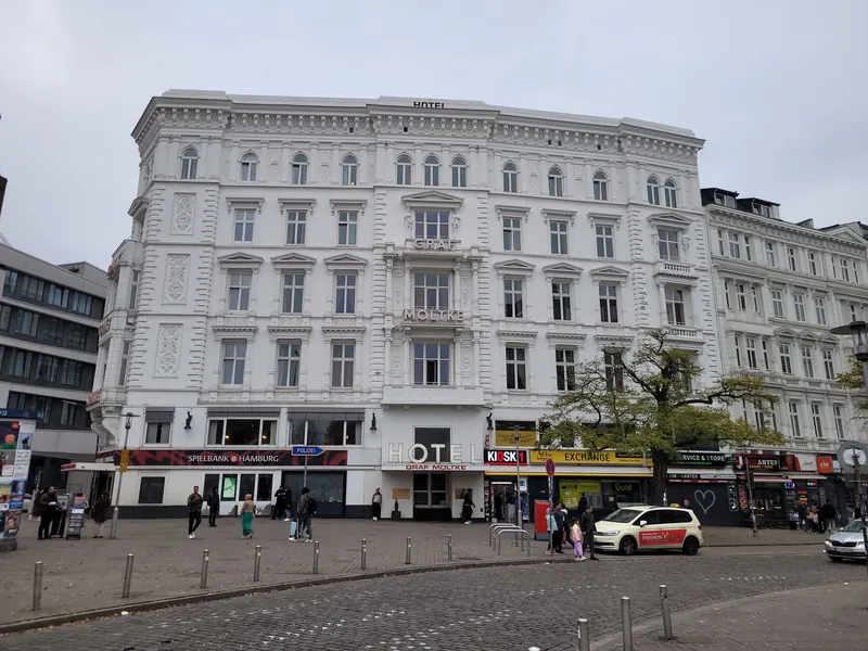 Außenansicht des Casino Steindamm in Hamburg