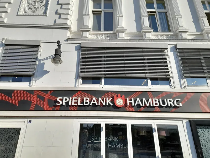 Eingang des Casino Steindamm in Hamburg
