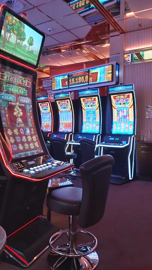 Modernes Automatenspiel in der Spielbank Bad Homburg
