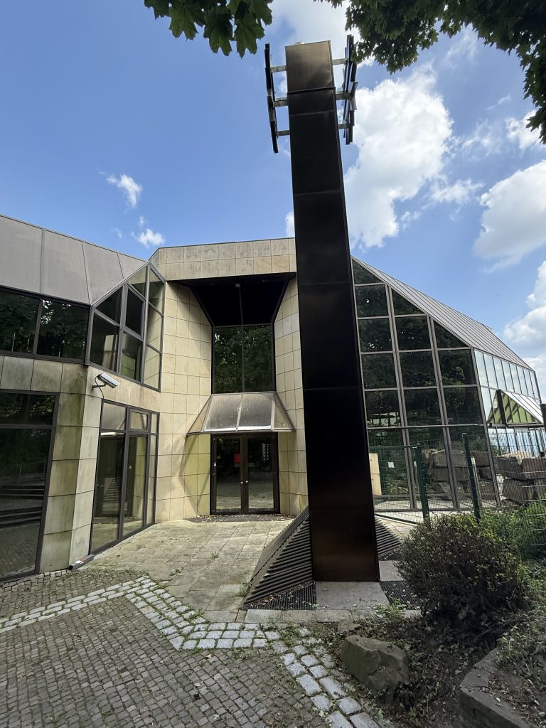 Gebäudefassade der MERKUR SPIELBANK Hohensyburg