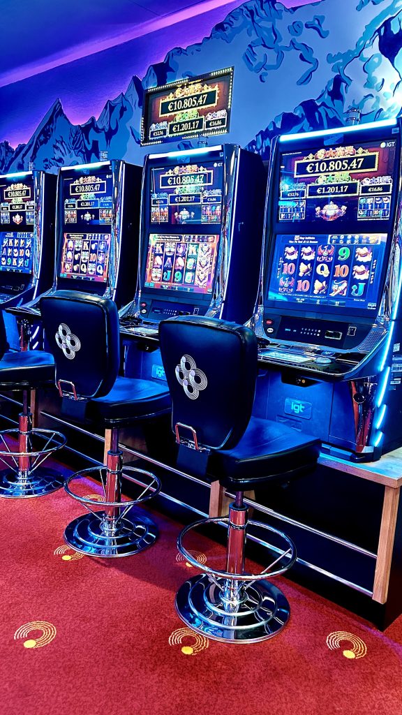 Spielbank Garmisch-Partenkirchen mit Spielautomatenbereich