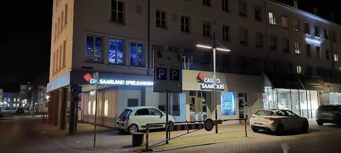 Casino Saarlouis bei Nacht