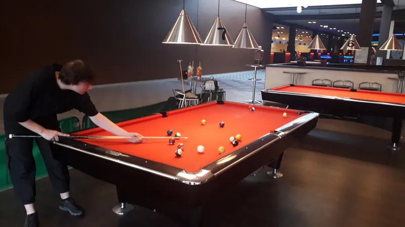 Billardbereich der MERKUR SPIELBANK Magdeburg
